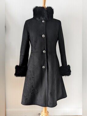 Chic gothic fall/winter coat 8 SMALL black embroidered faux suede faux fur